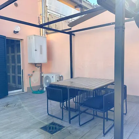 Se212 - Senigallia, Delizioso Bilocale In Centro Con Corte Esclusiva Διαμέρισμα